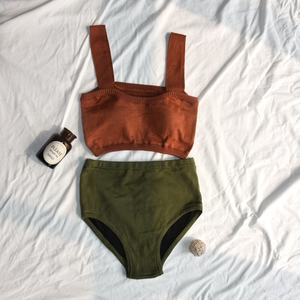 Ensemble de bikini personnalisé fait main à col en V pour femme, maillot de bain fitness brodé à franges, maillot de bain deux pièces orné de strass pour la plage - Product Image 1