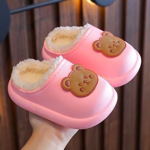 Nuevos niños de invierno de felpa cálido Oso de dibujos animados al aire libre antideslizante Fondo suave Zapatillas de algodón para el hogar - Product Image 6