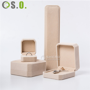 กล่องใส่เครื่องประดับกำมะหยี่สีชมพูแดงดำสุดหรูสำหรับต่างหู - Product Image 3