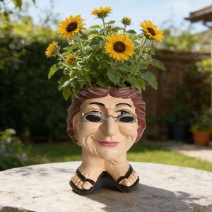Maceta Creativa de Resina con Forma de Cara y Chanclas, Decoración de Jardín, Macetas para Exteriores para Girasoles y Plantas Verdes - Product Image 1