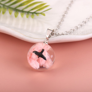 2024 Bán Buôn Tự Nhiên Phát Sáng Trong Tối Màu Xanh Bầu Trời Bầu Trời Những Đám Mây Trong Nhựa Mây Bầu Trời Vòng Cổ - Product Image 5