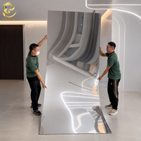 Panneau mural décoratif intégré en PVC avec surface miroir, placage de bois de charbon de bambou, cristal de roche de carbone et dalle de miroir en ardoise