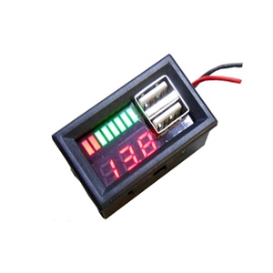 Indikator Kapasitas Baterai Asam Timbal LED Tampilan Tegangan Daya Mobil 12V Pengukur Tegangan Pengisi Daya USB Ganda 5V 2A Untuk Daya Ponsel - Product Image 3