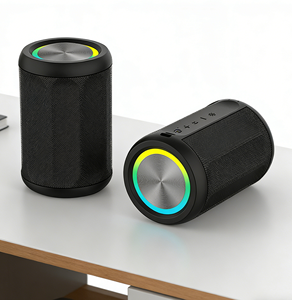 ลำโพงบลูทูธพกพา แบตเตอรี่ขนาดใหญ่ 1200mah ใช้งานได้นาน รองรับการ์ด TF AUX เชื่อมต่อ TWS ไฟ RGB ตามจังหวะเสียง รองรับแฮนด์ฟรี - Product Image 1