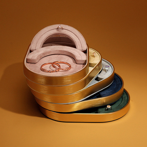 Tùy Chỉnh Hình Bầu Dục Lật Khay Vàng Nhung Kim Loại Showcase Cửa Hàng Sang Trọng Trang Sức Stackable Hiển Thị Vòng Cổ Khay Vòng - Product Image 4