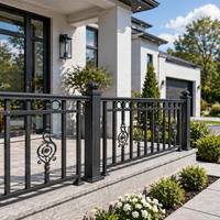 Balustrade de clôture en alliage d'aluminium recyclable et écologique, traitée thermiquement, avec un design durable et résistant aux intempéries
