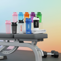 Bouteille de sport en plastique sans BPA Madou 600 ml avec logo personnalisé pour eau bouillante, shaker de protéines en gros pour le fitness et le sport, mélange de poudres