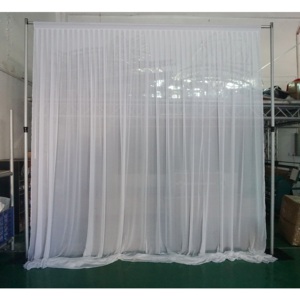 Kit de stand portátil resistente para exposiciones con estructura de tubos y cortinas - Product Image 3