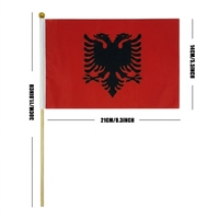 Drapeaux à main de l'Albanie, drapeau personnalisé, mini drapeau sur bâton avec poteaux en bois pour les défilés et les décorations