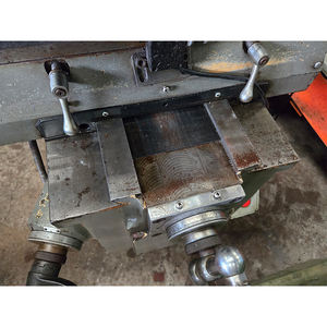 <span class=keywords><strong>Fraiseuse</strong></span> universelle verticale à tourelle <span class=keywords><strong>conventionnelle</strong></span> de grande taille 3S d'<span class=keywords><strong>occasion</strong></span> - Product Image 4