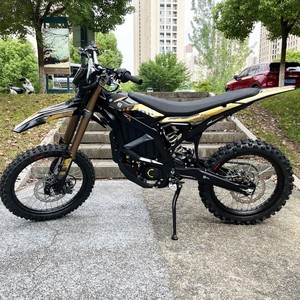Puissante moto tout-terrain Surron Ultra 24500W 74V 60Ah pour adultes, haute performance, capable de atteindre des vitesses jusqu'à [vitesse maximale], pour les marchés américain et européen. - Product Image 4