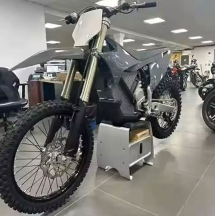 Быстрые продажи 2025 внедорожных мотоциклов Stark VARG Future Varg