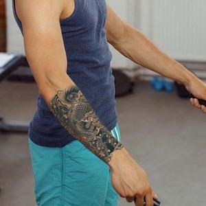 Adhesivo de Tatuaje Herbal HY de Larga Duración a Prueba de Agua Temporal de Flores <span class=keywords><strong>para</strong></span> <span class=keywords><strong>Brazo</strong></span> Cuerpo Pierna Hombres Atractivos Adhesivo de Tatuaje Semi-Permanente - Product Image 1