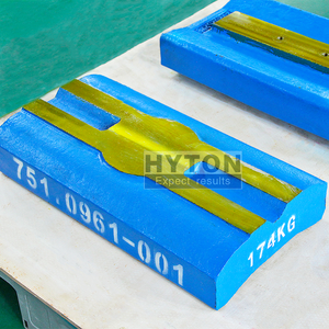 Pièces d'usure de concasseur à percussion HT-751.0961-001 CI532 Hammer Cr26 pour l'industrie des machines minières - Product Image 2