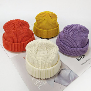 Vente en gros de Offre Spéciale bonnet de <span class=keywords><strong>chalutier</strong></span> à bord enroulé bonnet de montre hiver bonnet de pêcheur à revers court pour homme et femme - Product Image 2