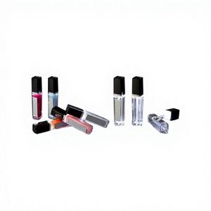 Brillo Labial con Luz LED y Espejo, Envase de Plástico de 9 ml, Tapa de Rosca, Impresión Serigrafiada, Color Personalizado, OEM - Product Image 1