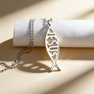 Collier pendentif unisexe tendance hip-hop en acier inoxydable avec chaîne en bambou, motif poisson ajouré, lettre anglaise et <span class=keywords><strong>nom</strong></span> <span class=keywords><strong>de</strong></span> Jésus - Product Image 3