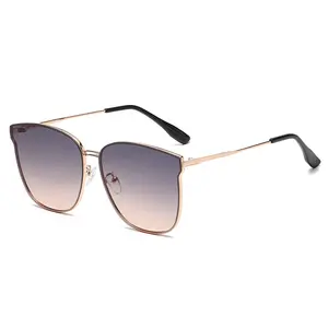 Occhiali Cat-eye 24 anni nuovi occhiali da sole vacanze di tendenza premium occhiali da sole donna estivi protezione UV