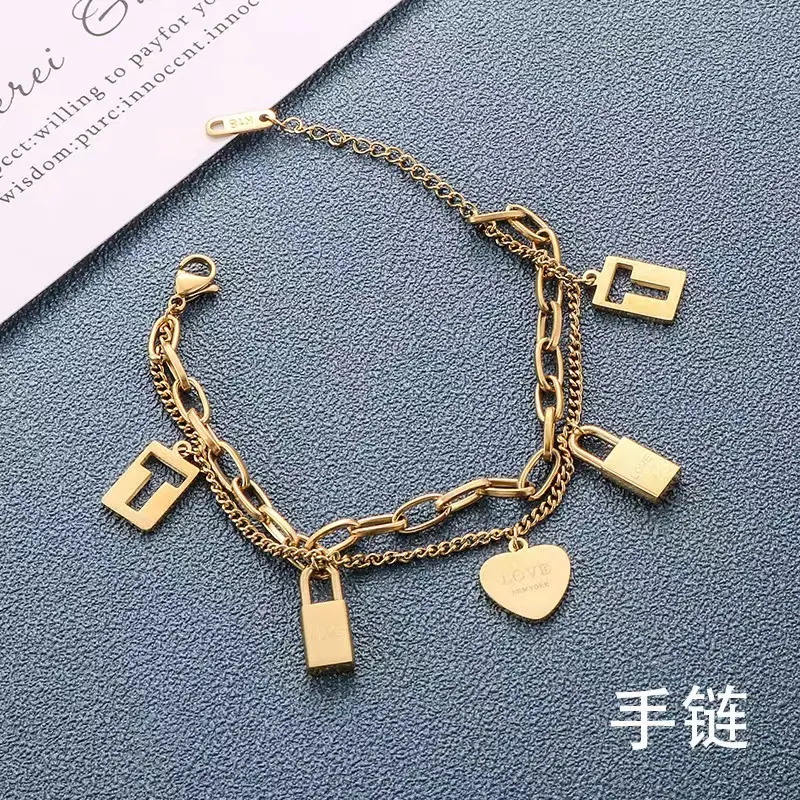 Delicate gold plated irregular hollow four-leaf flower won't fade 316 stainless steel bracelets for women jewelry