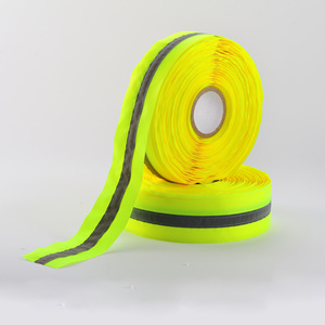 用于增强服装可视性的高可见度反光织带聚酯胶带 - Product Image 1