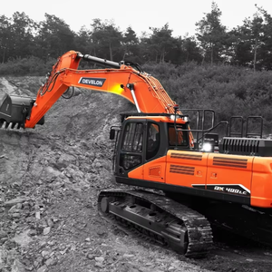 Excavatrice sur chenilles DX400LC 40T avec une masse opérationnelle de 40 tonnes au meilleur prix - Product Image 1