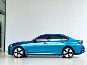 <span class=keywords><strong>BMW</strong></span> I3 2023 Usado, Versión Facelift EDrive40L, Paquete Deportivo YaoYe - 526 km de Autonomía, 340 HP, 0-100 km/h en 5.6s, Suspensión Neumática, Sedán Eléctrico Premium - Product Image 3