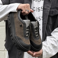 Chaussures de travail décontractées style camping à semelle épaisse, rehaussantes, antidérapantes, respirantes, avec empeigne en cuir synthétique