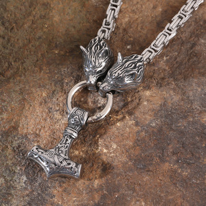 Collar con colgante de acero inoxidable con martillo de Thor de mitología vikinga nórdica Retro, cadena de emperador de plata, cabeza de Lobo para hombres - Product Image 4