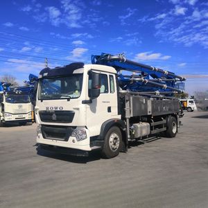 Camión de Maquinaria para Concreto JIUHE Industrial Trade, Bomba de Concreto de Pluma, Camión Bomba de Concreto Pequeño de 25 m - Product Image 2