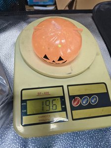 Jouet Squishy Chat Citrouille d'Halloween Pailleté à Presser Anti-Stress Sensoriel Nouveauté Fidget pour Soulager l'Anxiété - Product Image 5