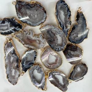 Lempengan Batu Akik Bentuk Bebas Dengan Liontin Geode Druzy Dengan Gantungan Liontin Berlubang Ganda Irisan Akik untuk Pembuatan Perhiasan DIY - Product Image 3