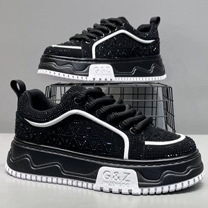 Chaussures d'été pour hommes style européen 2026, nouvelles chaussures décontractées confortables à lacets et semelle épaisse ornée de strass - Product Image 4