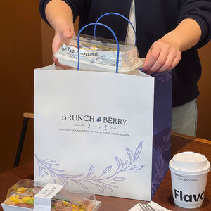 Wholesale High Quality Custom Printed Kraft Paper Bakery <b>Bags</b> <b>Food</b> Grade for Dessert Bread Toast - Product Image 4