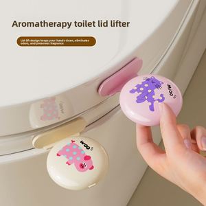 Lève-couvercle de toilettes mains libres pour aromathérapie avec poignée mignonne - Product Image 1