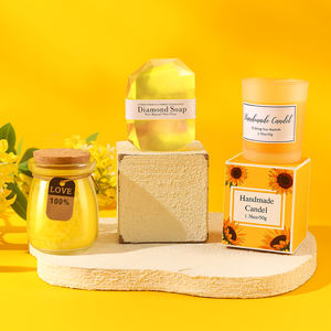 Set Regalo Spa Lussuoso Girasole per Migliori Amiche e Auguri di Pronta Guarigione - Con Bicchiere/Sapone/Set da Bagno - Regalo di Tendenza per Donne - Product Image 5