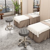Tabouret de salon moderne et minimaliste en cuir, pivotant, réglable en hauteur, avec roulettes, pour maquillage, coiffure, bar, salon de beauté