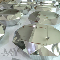 Miroir en métal Polygonal diamant lisse Table basse meubles de luxe salon rond en acier inoxydable forme de diamant