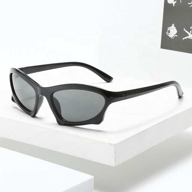 Y2K Fashion Futuristic Wrap Around Sunglasses Black Silver Mirrored Sport Trendy Shades Punk Designer Gafas De Sol