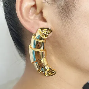 2024 New Arrival Fashion Jewelry Accessories Punk Minimal Chunky C shaped Earrings For Women Minimalist Geometric Big Earrings