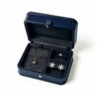 Coffret à bijoux en cuir PU de qualité supérieure avec insert en velours gris, boîte cadeau pour ranger bagues, colliers, boucles d'oreilles et bracelets
