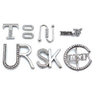 علامة تجارية مصنوعة يدوياً من المعدن الملون والنيكل مخصصة علامة تجارية للجينز والحقائب والملابس لاختياط الملابس - Product Image 2