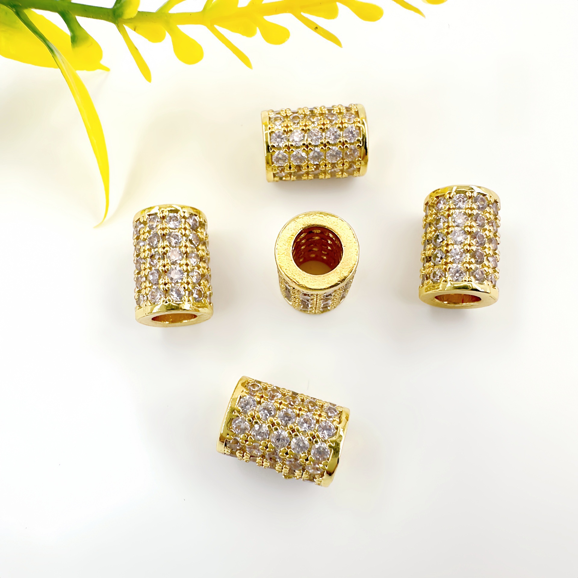 Modèle de préservation de la couleur or 14 carats n°1