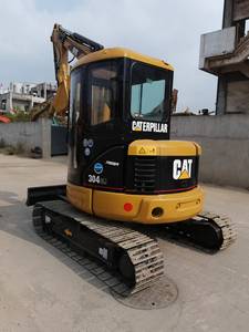 303.5E CAT304CR รถขุดไฮดรอลิกแบบมือสองปั๊มเครื่องยนต์หนอนผีเสื้อ305.5 306D - Product Image 2