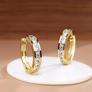 Orecchini a Cerchio Classici per Donne, Design Semplice e Rotondo, Accessori per Orecchie da Indossare Quotidianamente - Product Image 6