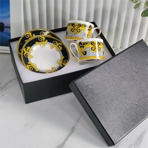 Vente en gros du meilleur ensemble de tasses et soucoupes à café de luxe pour salon familial - Product Image 4