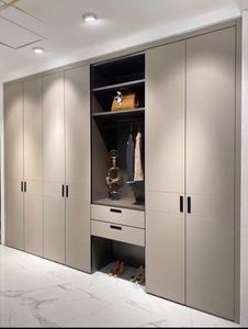 Armoire de rangement moderne minimaliste noire Balom Design, installation facile, meuble de chambre à coucher sur mesure - Product Image 5