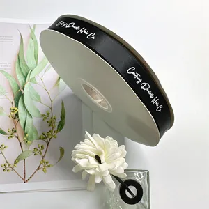 Rollo de cinta de satén personalizado negro de lujo, cinta de satén impresa para accesorios para el cabello, decoración de Navidad, cintas de lazo de embalaje