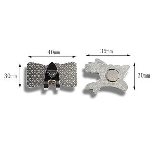 Exquisite Customized Logo Factory Wholesale Yellow Bird Golf Cap Clip - Product Image 3