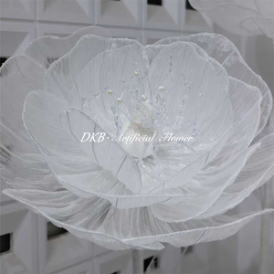 Hot-selling <b>White</b> Handmade Realistic Silk Giant Floral Wedding Backdrop Customizable Size for Window <b>Display</b> Wedding Supplies - Product Image 3
