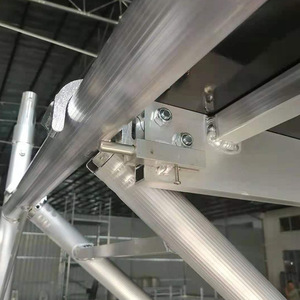 <span class=keywords><strong>Échafaudage</strong></span> industriel à vendre Tours roulantes pliables <span class=keywords><strong>Échafaudage</strong></span> de bâtiment en aluminium Système d'<span class=keywords><strong>échafaudage</strong></span> en aluminium - Product Image 2